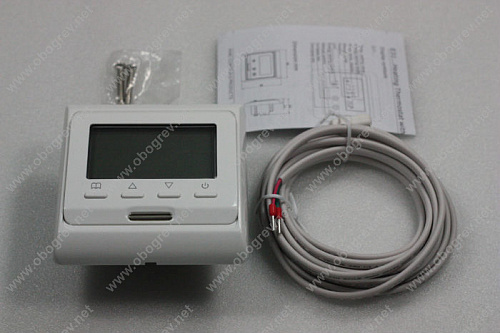 Терморегулятор LAVITA E51.716.  �3